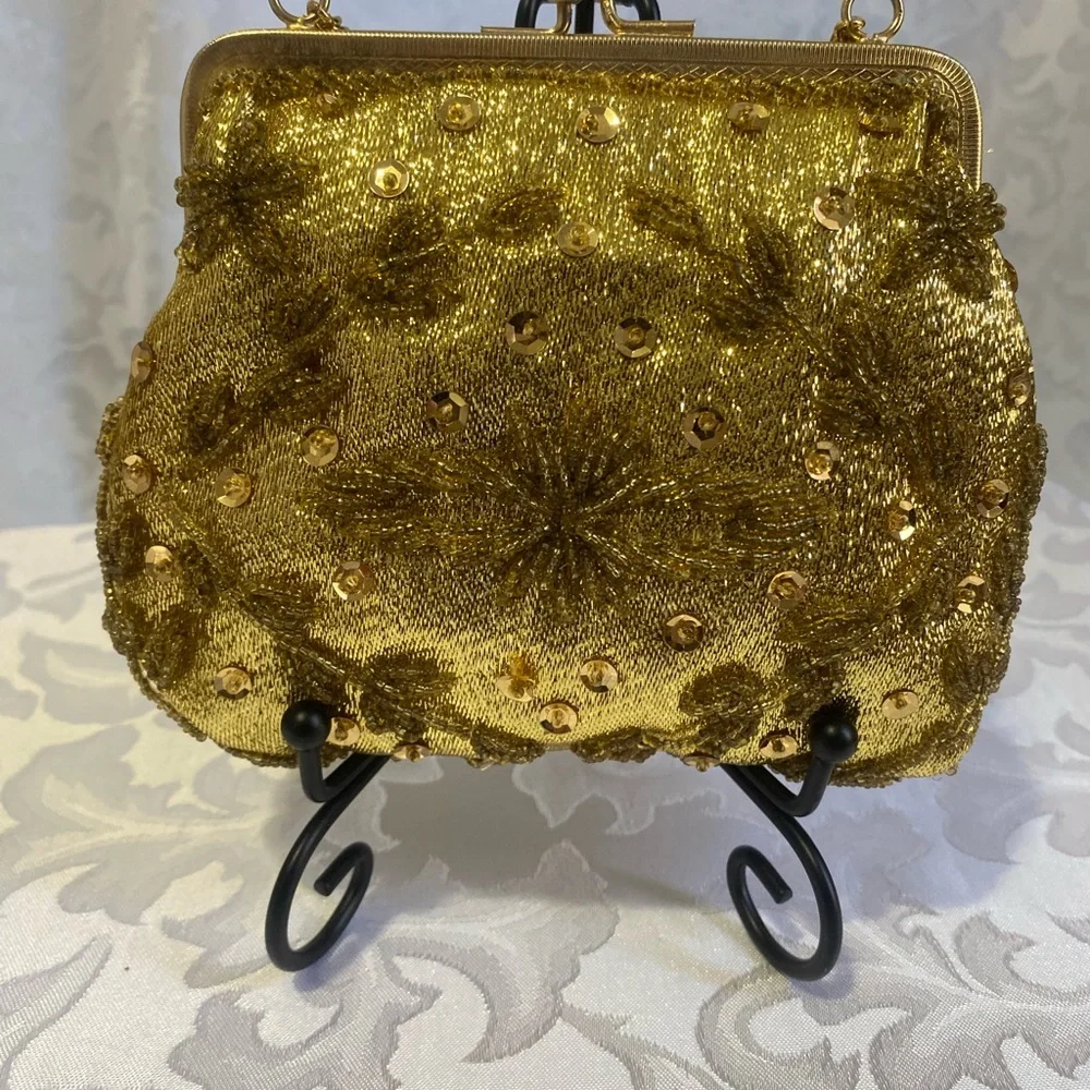 Vintage Golden Beaded Purse, Made in Hong Kong - Picture 5 of 7